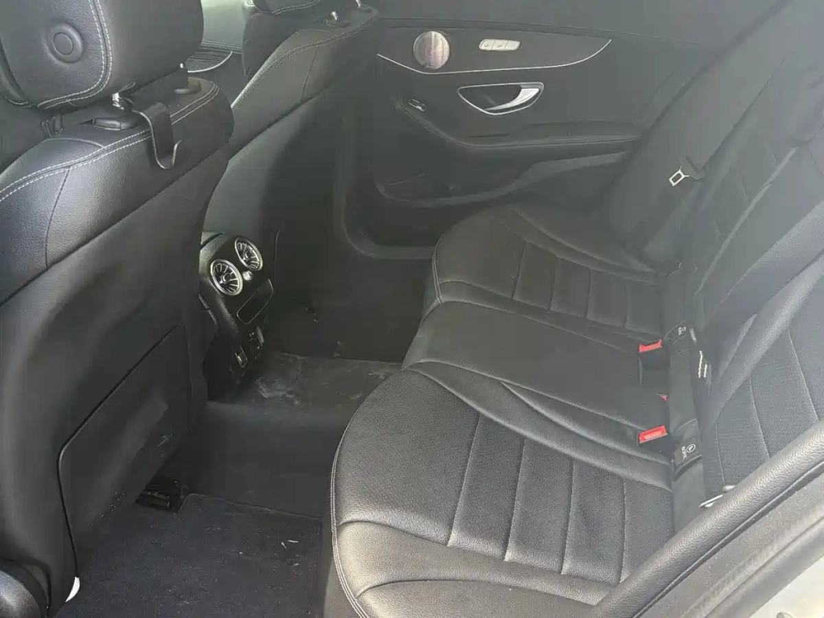 MERCEDES BENZ C-CLASS