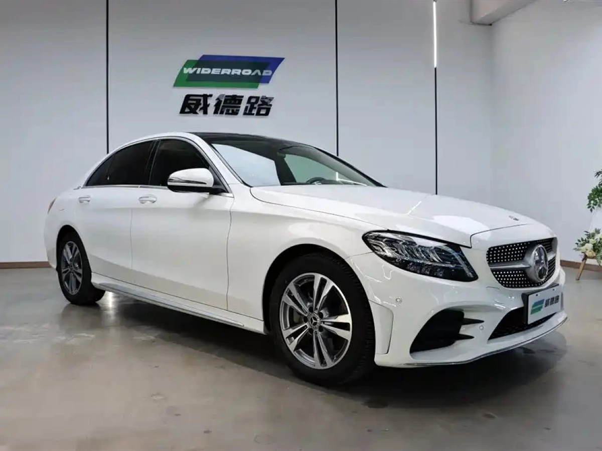 MERCEDES BENZ C-CLASS