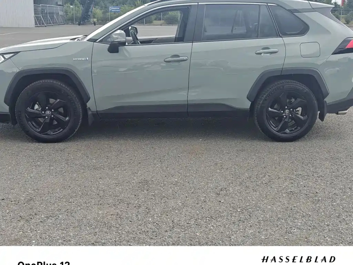 TOYOTA RAV4 RONGFANG