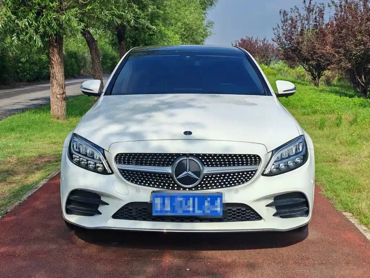 MERCEDES BENZ C-CLASS