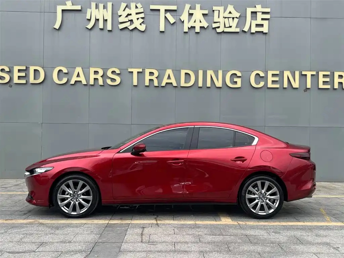 MAZDA 3 AXELA