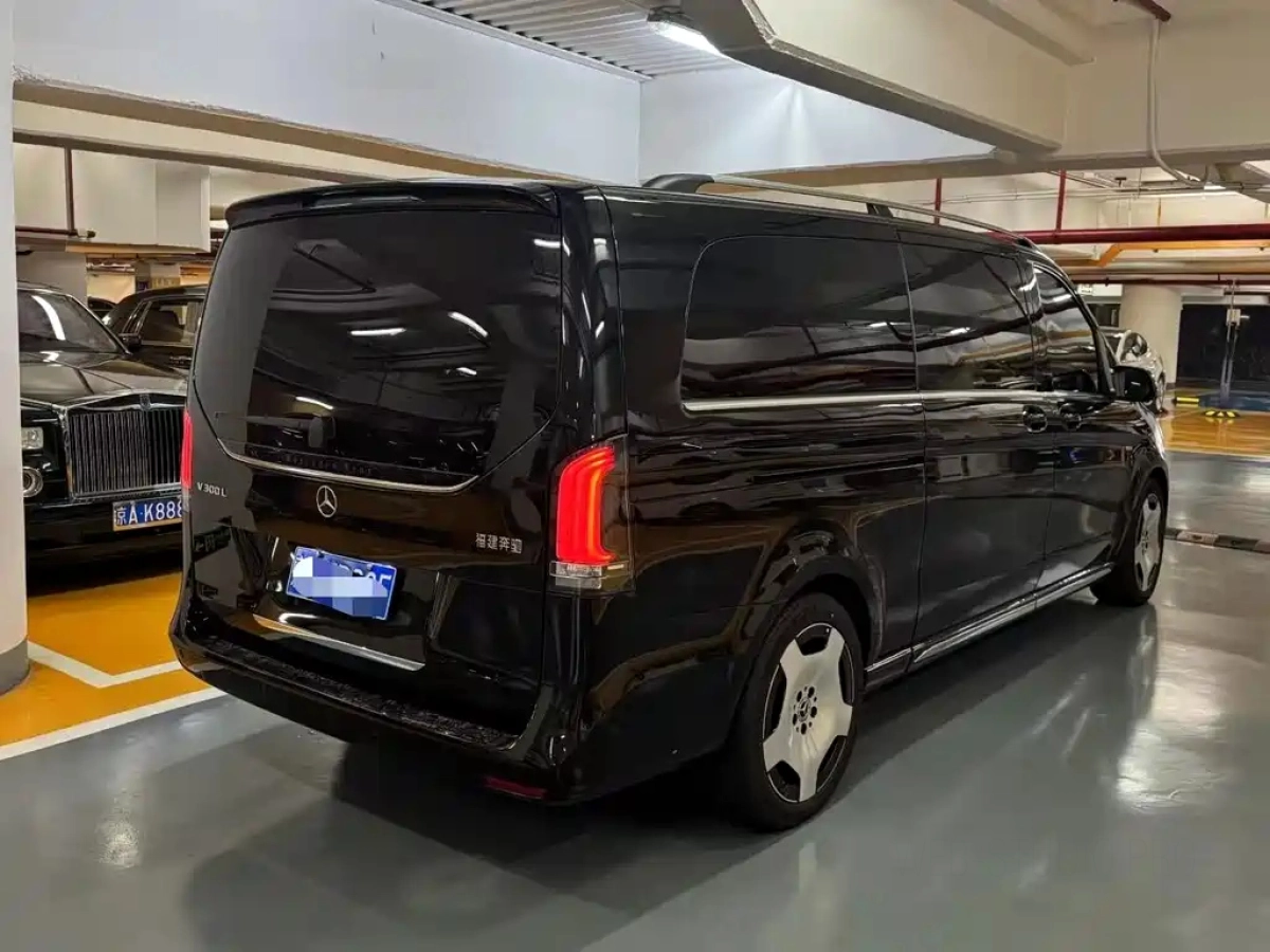 MERCEDES BENZ V-CLASS
