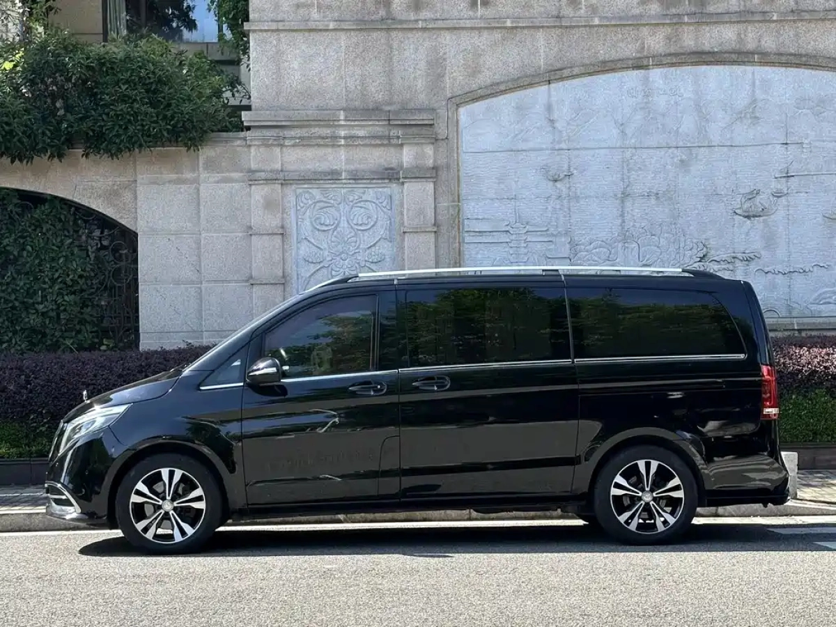 MERCEDES BENZ V-CLASS