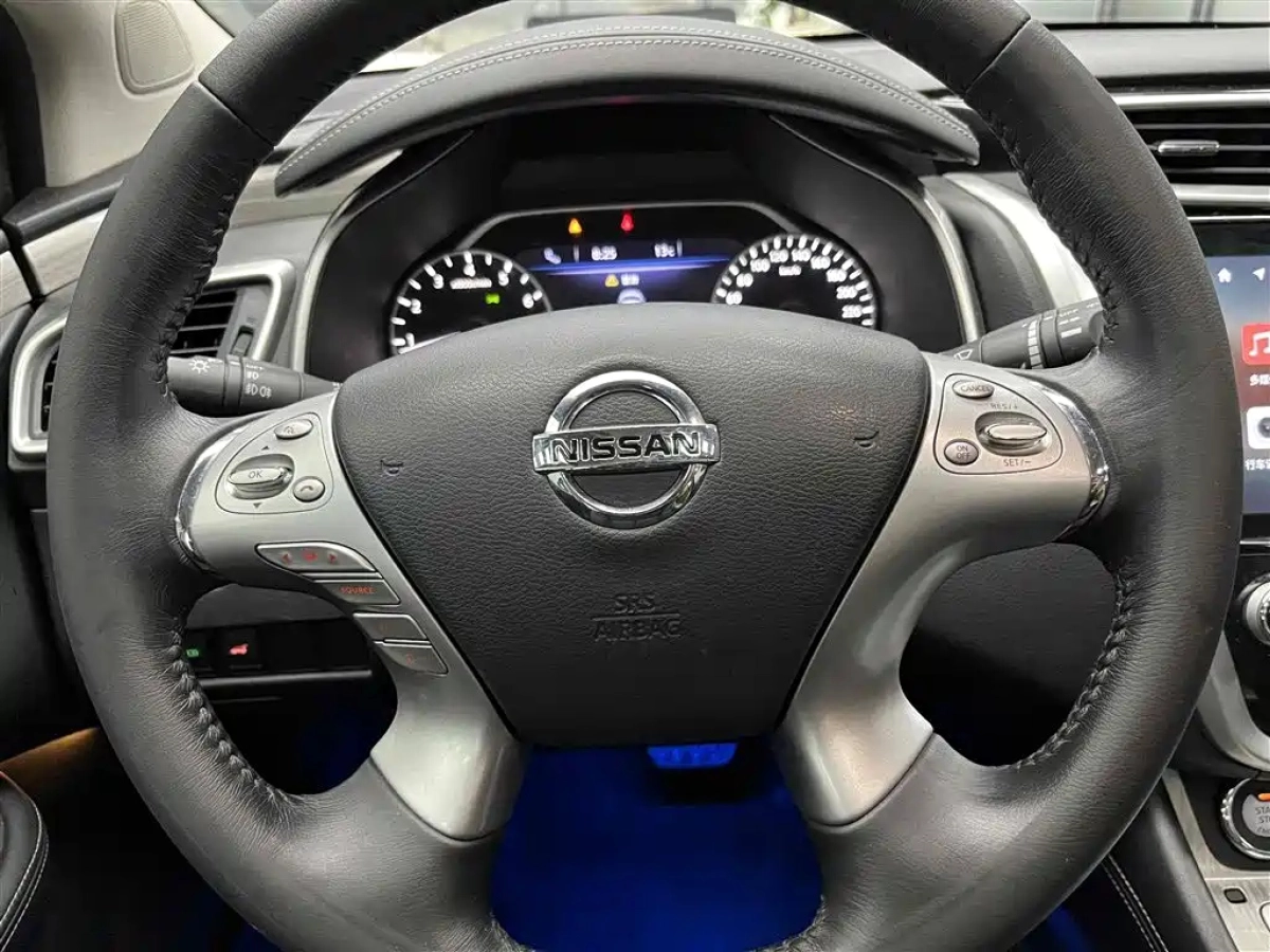 NISSAN MURANO