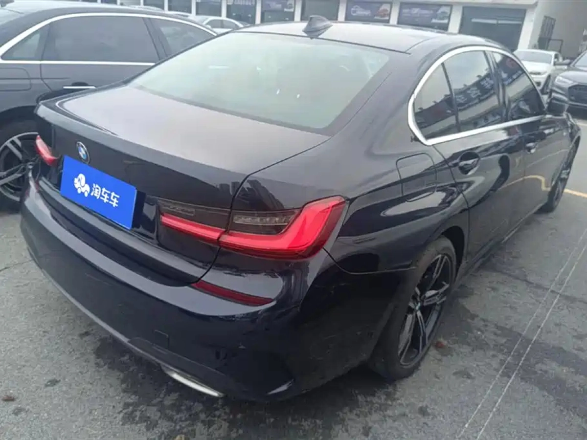 BMW 3-SERIES