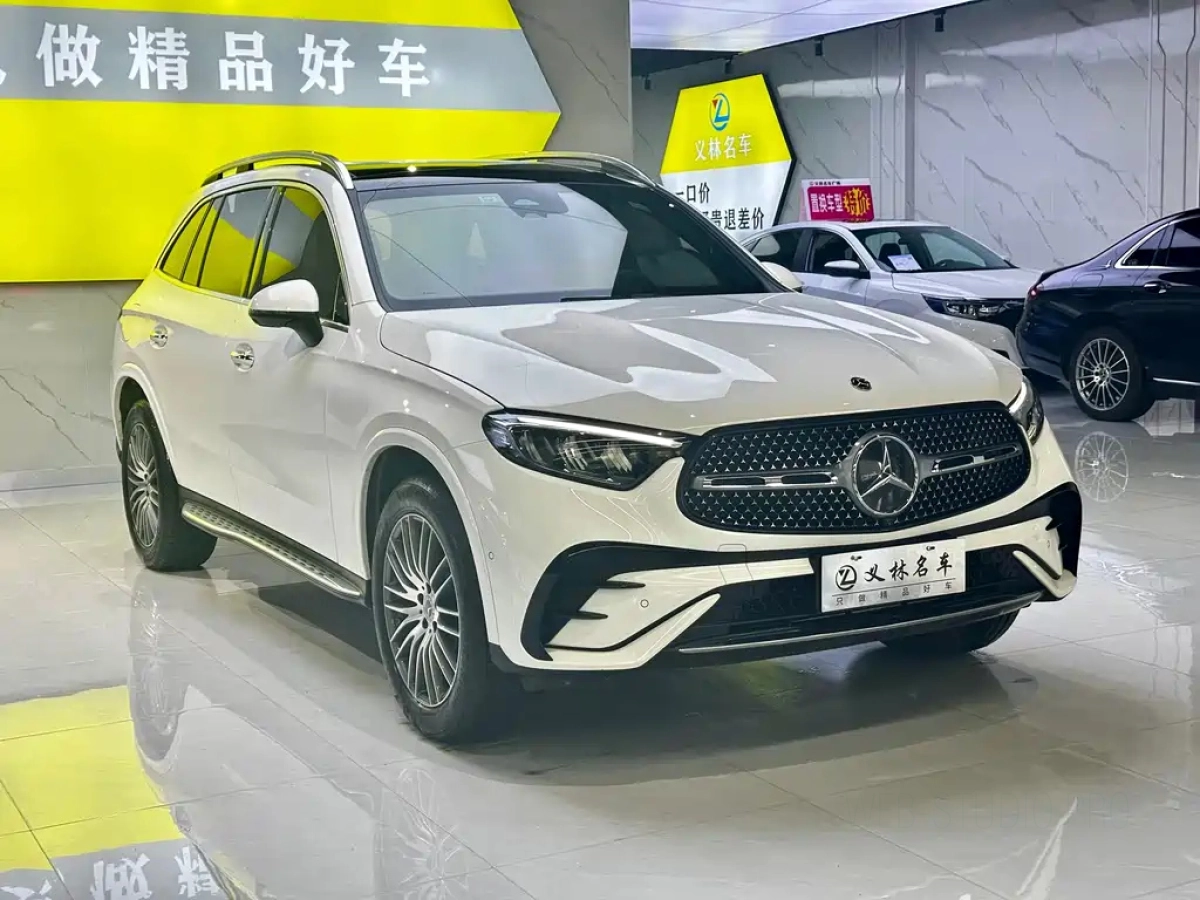 MERCEDES BENZ GLC