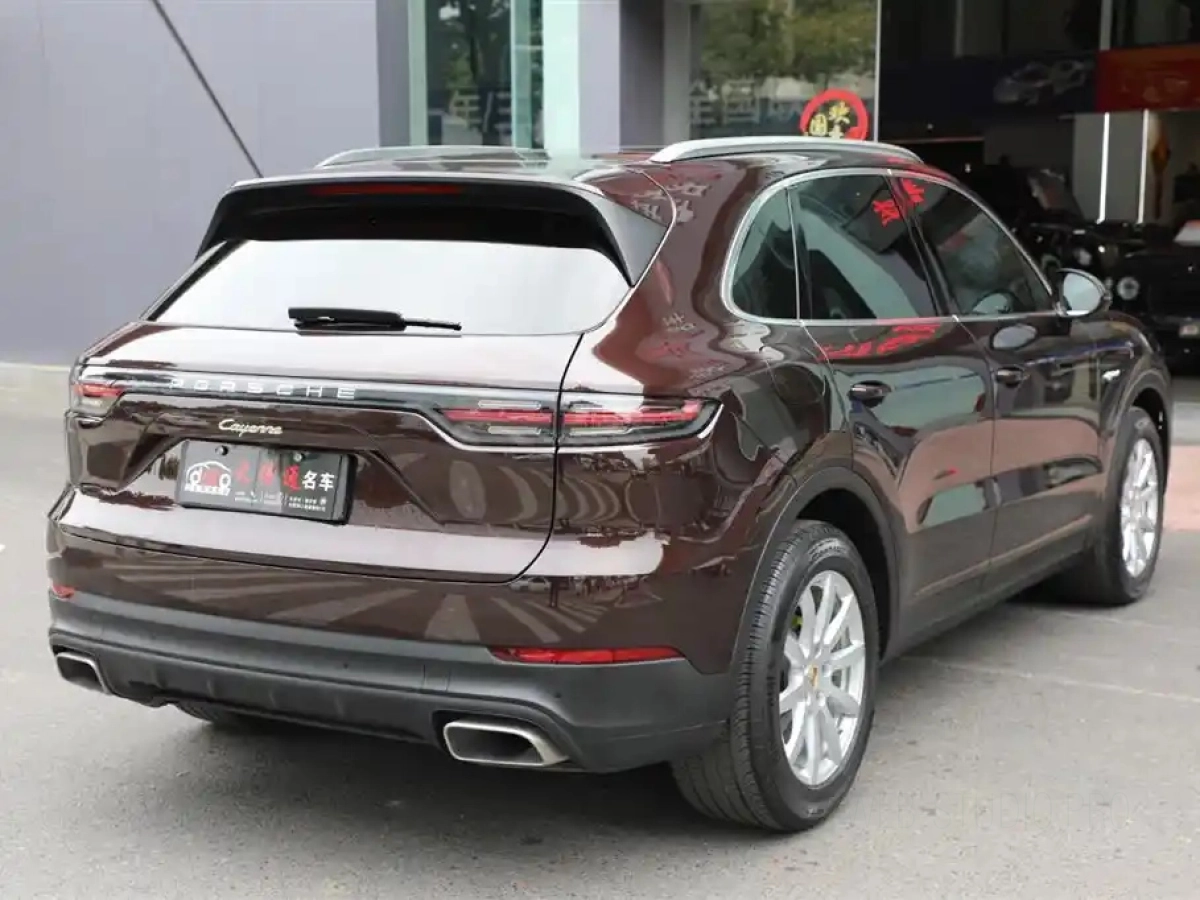 PORSCHE CAYENNE NEW ENERGY