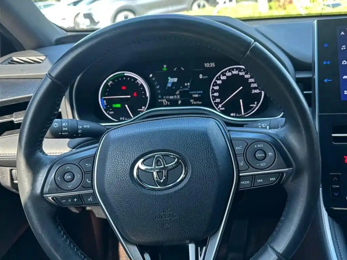 TOYOTA AVALON