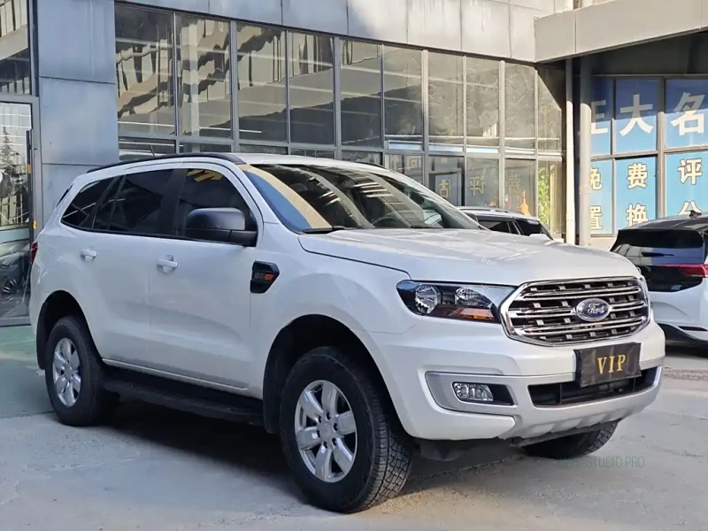 FORD EVEREST