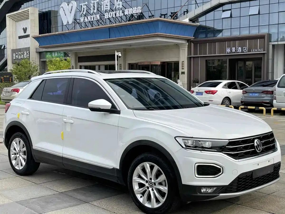 VOLKSWAGEN T-ROC TANGE