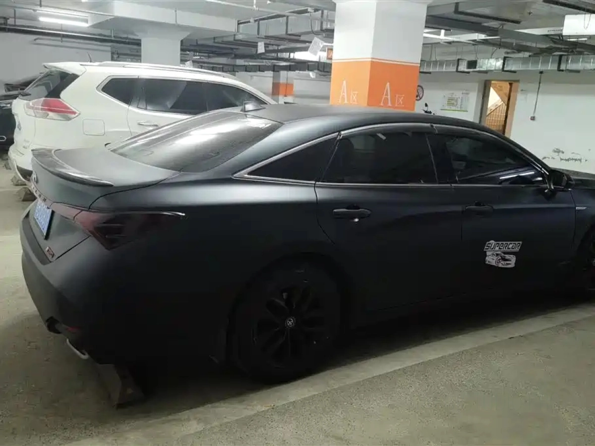 TOYOTA AVALON