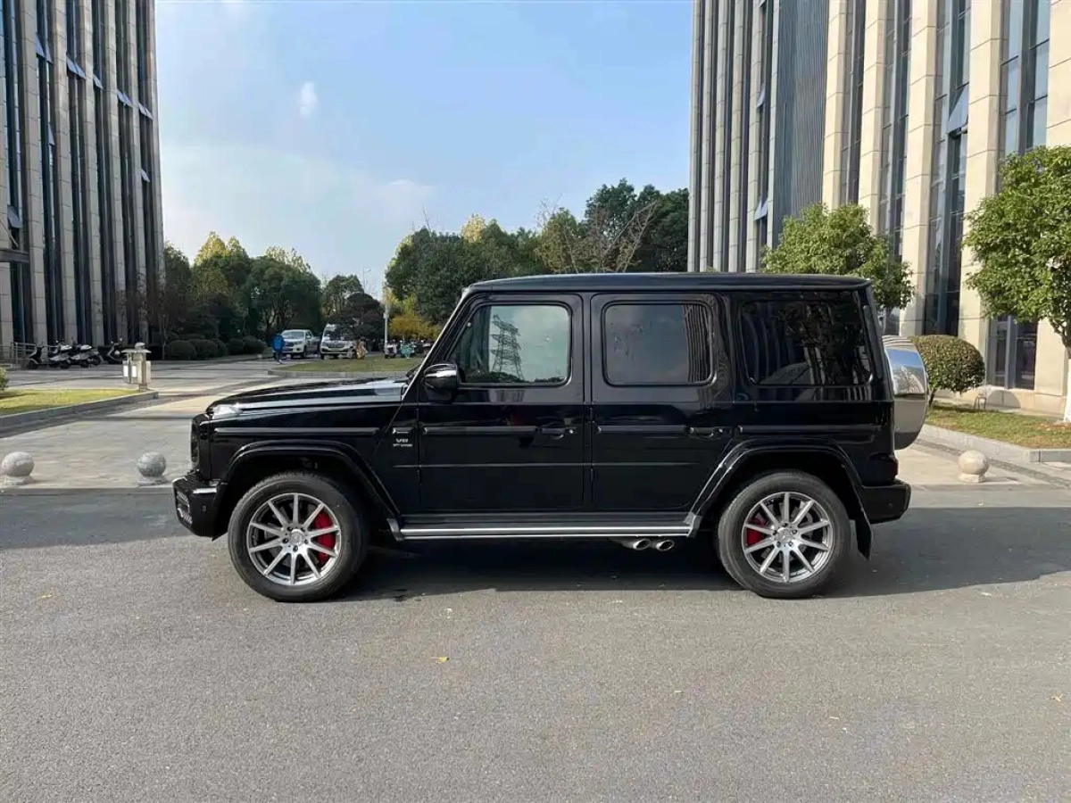 MERCEDES BENZ G-CLASS AMG