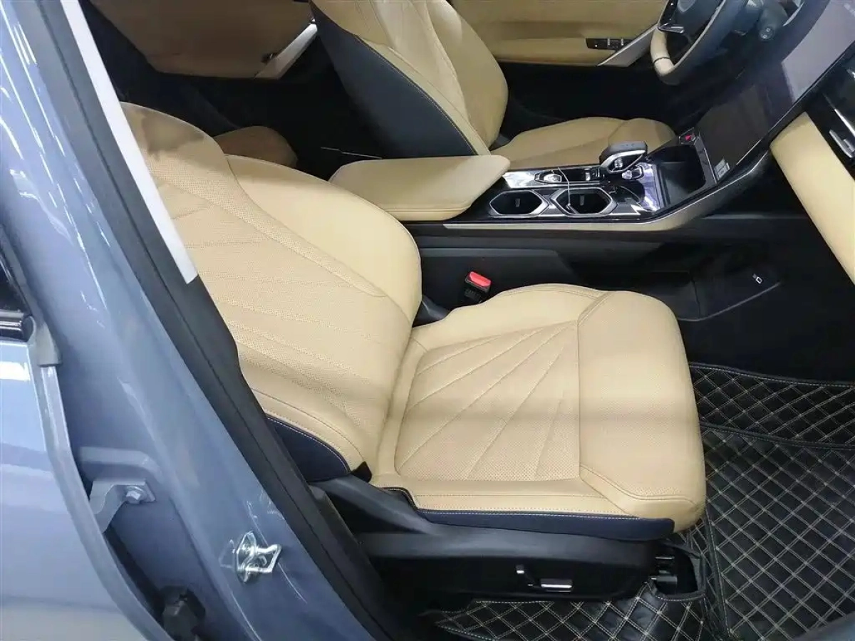 GEELY AUTO BOYUE L