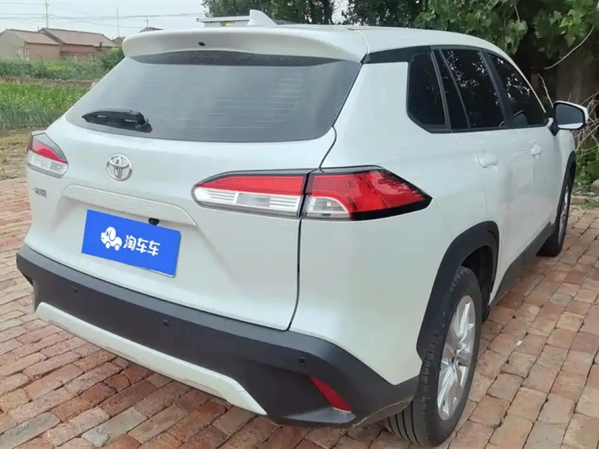 TOYOTA COROLLA CROSS