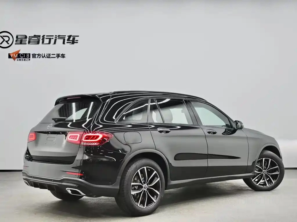 MERCEDES BENZ GLC
