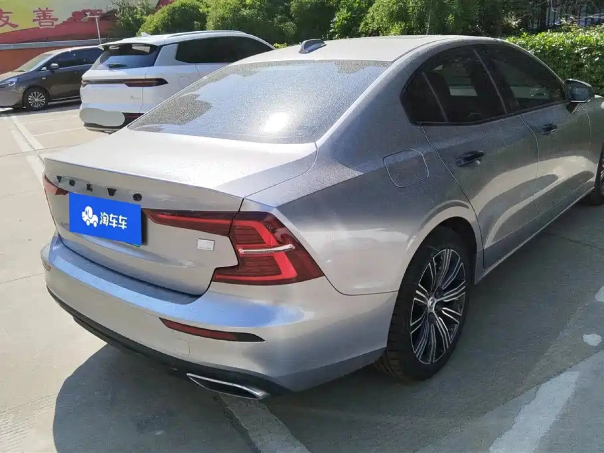 VOLVO S60 NEW ENERGY