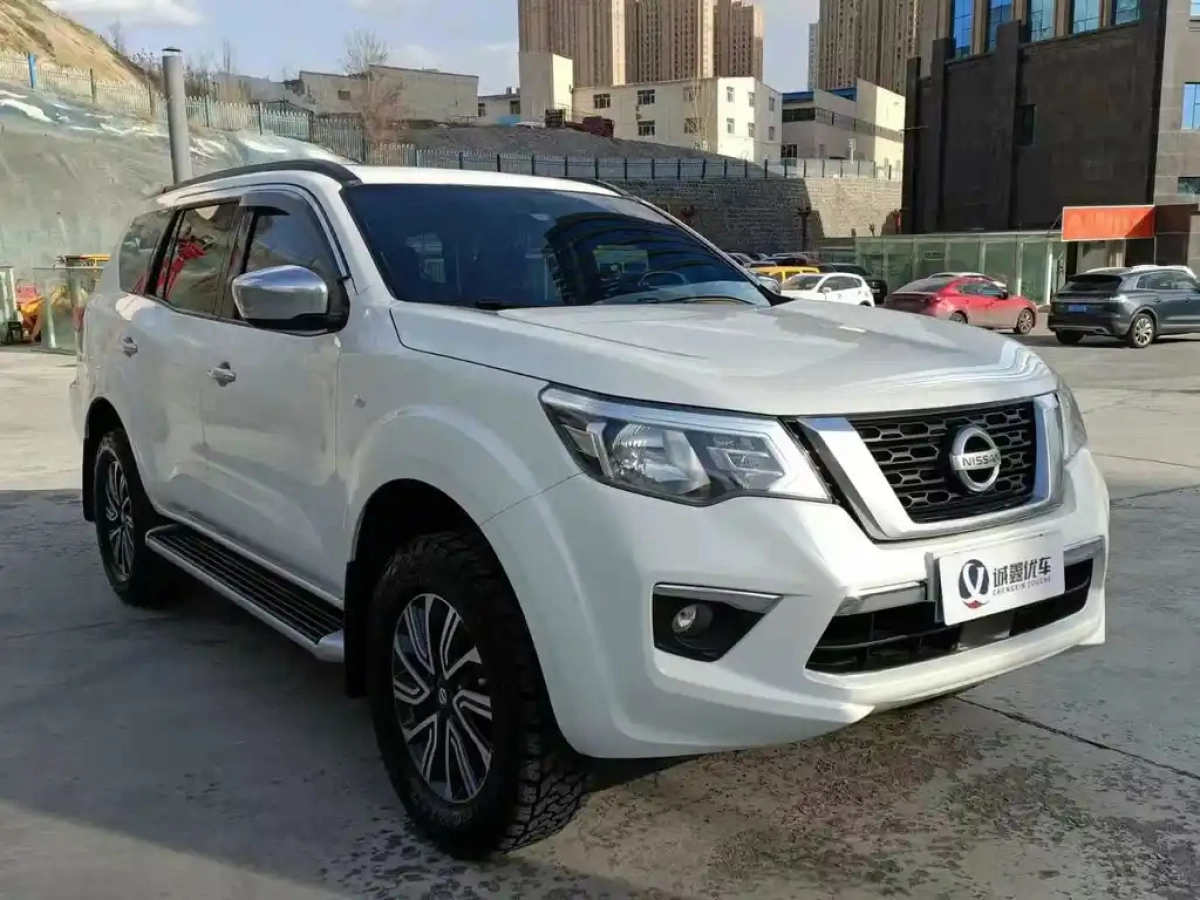 NISSAN TERRA