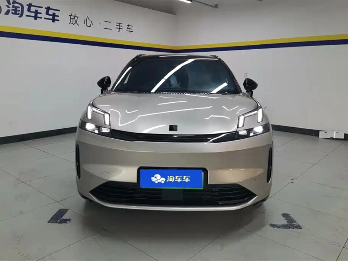 LYNK&CO 08 NEW ENERGY