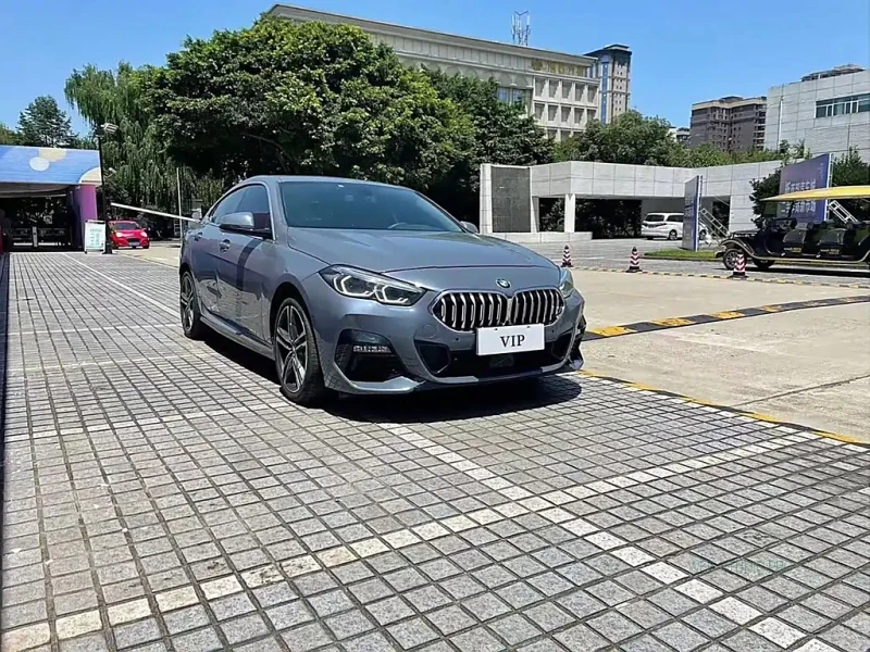 BMW 2-SERIES