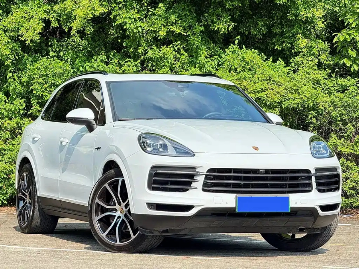 PORSCHE CAYENNE NEW ENERGY