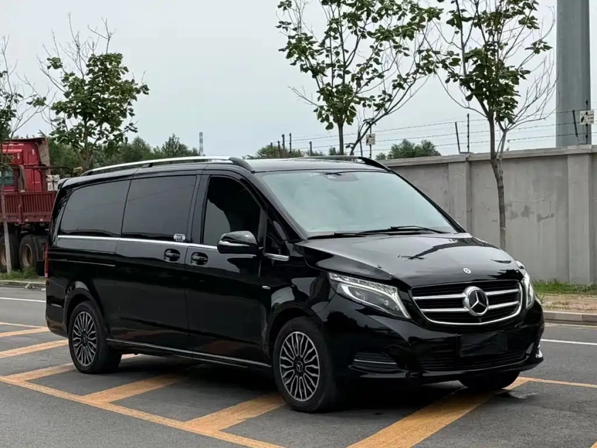 MERCEDES BENZ V-CLASS