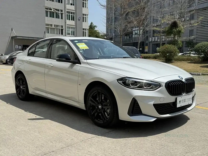 BMW 1-SERIES