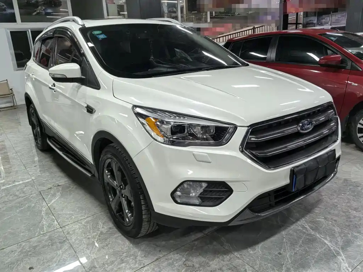 FORD ESCAPE