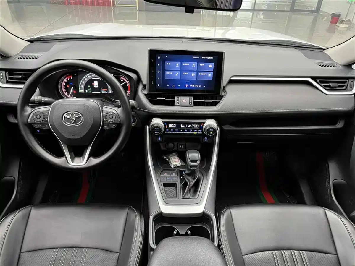 TOYOTA RAV4 RONGFANG