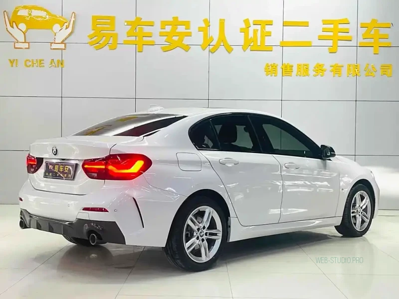 BMW 1-SERIES