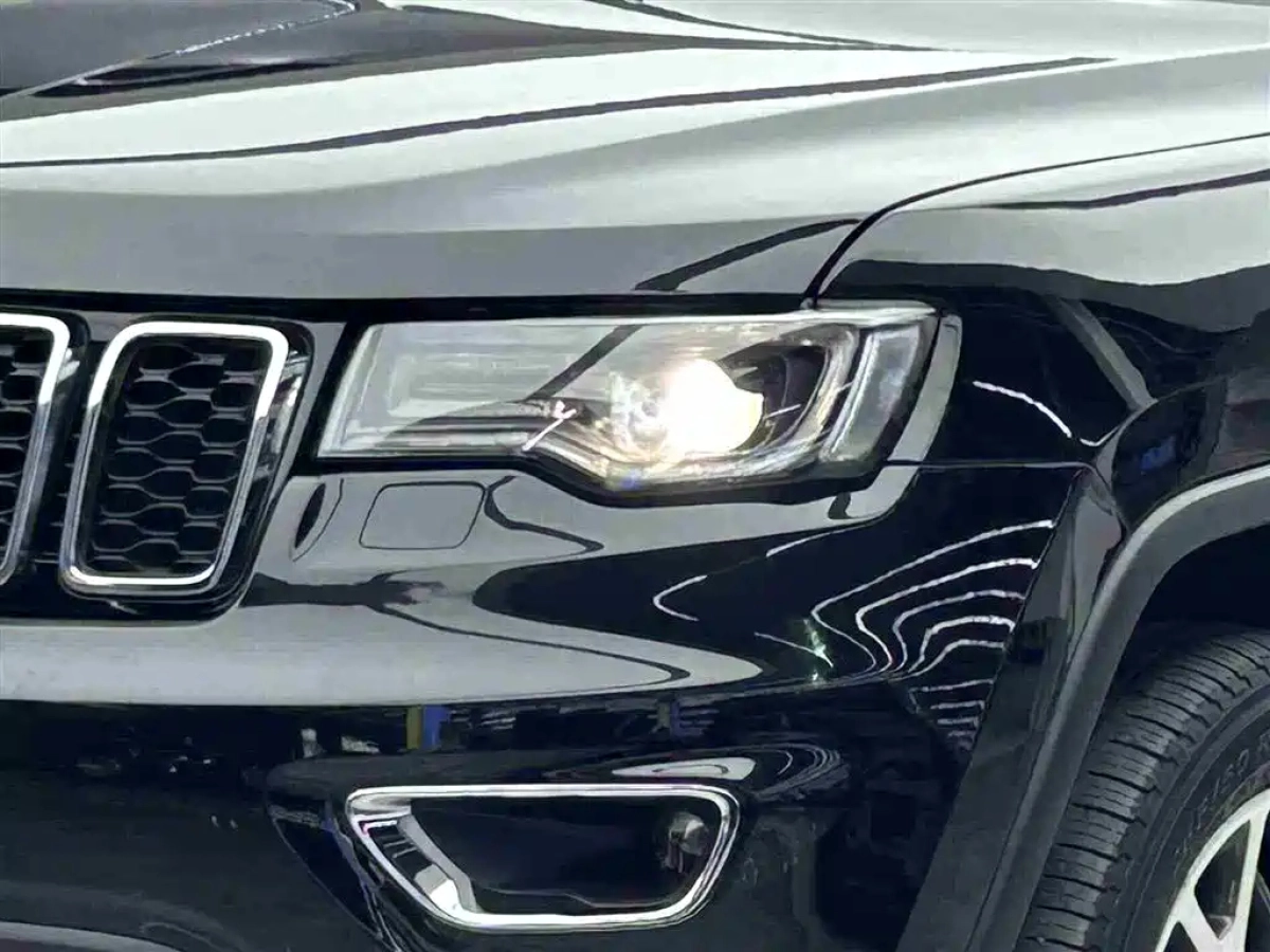 JEEP GRAND CHEROKEE IMPORT