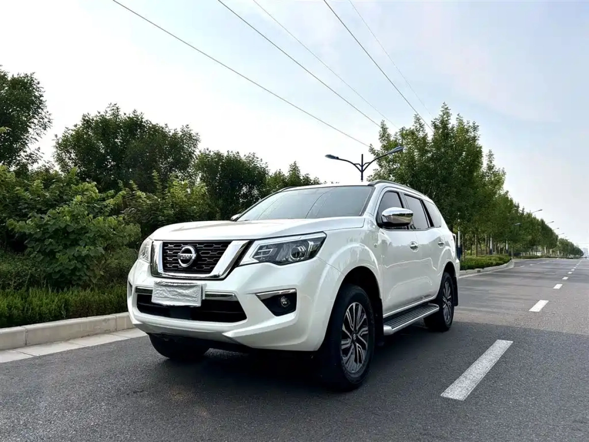 NISSAN TERRA