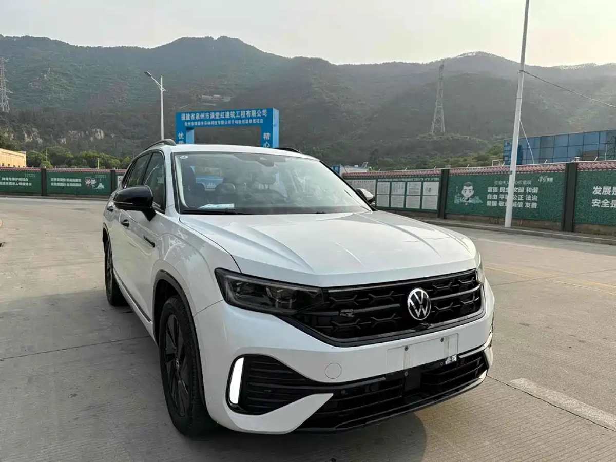VOLKSWAGEN TAYRON