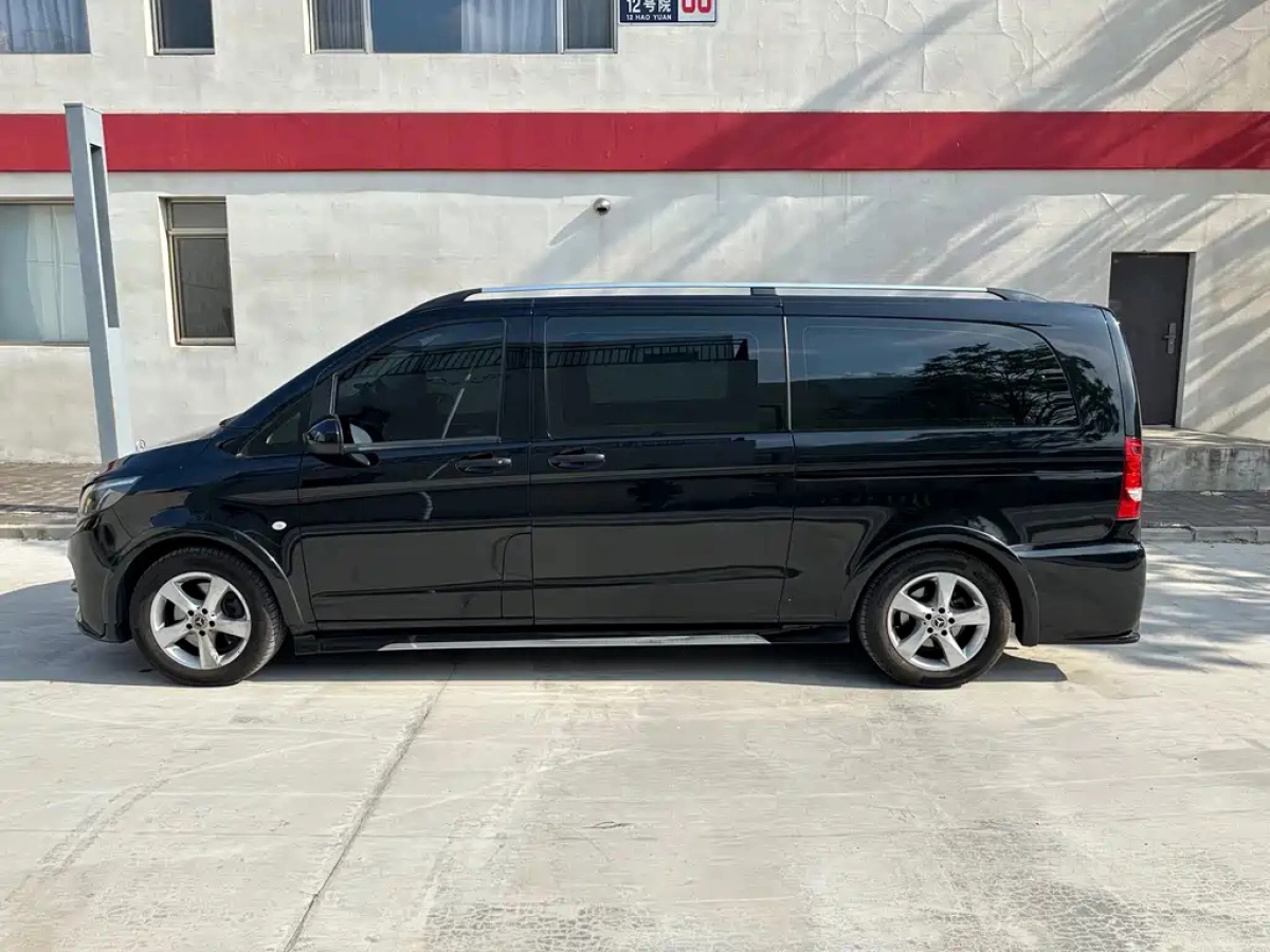 MERCEDES BENZ VITO