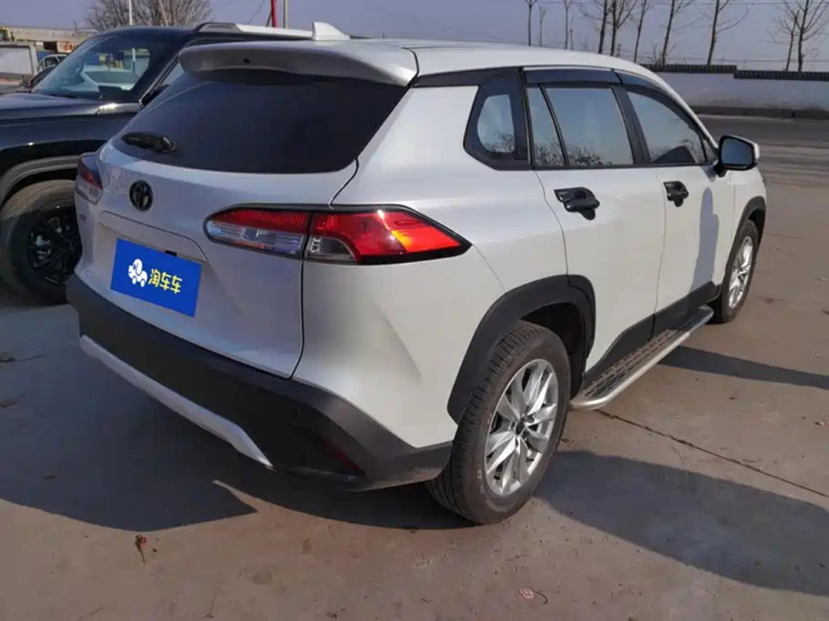 TOYOTA COROLLA CROSS