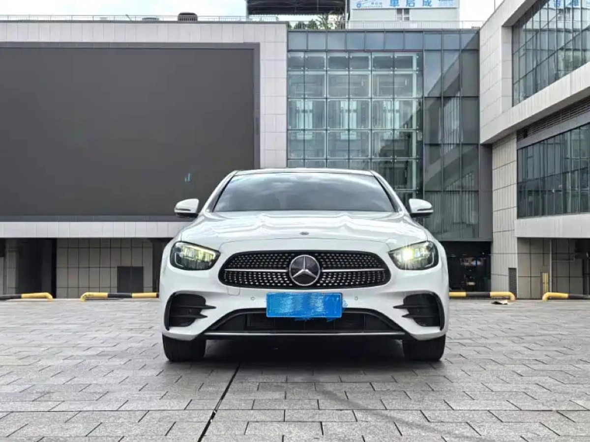 MERCEDES BENZ E-CLASS