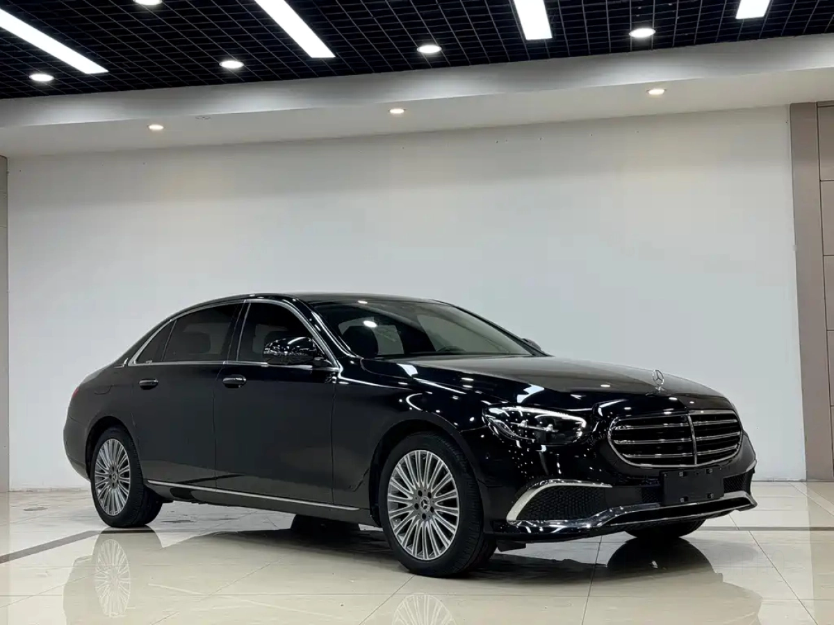 MERCEDES BENZ E-CLASS