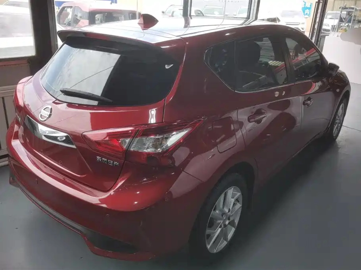 NISSAN TIIDA TIIDA