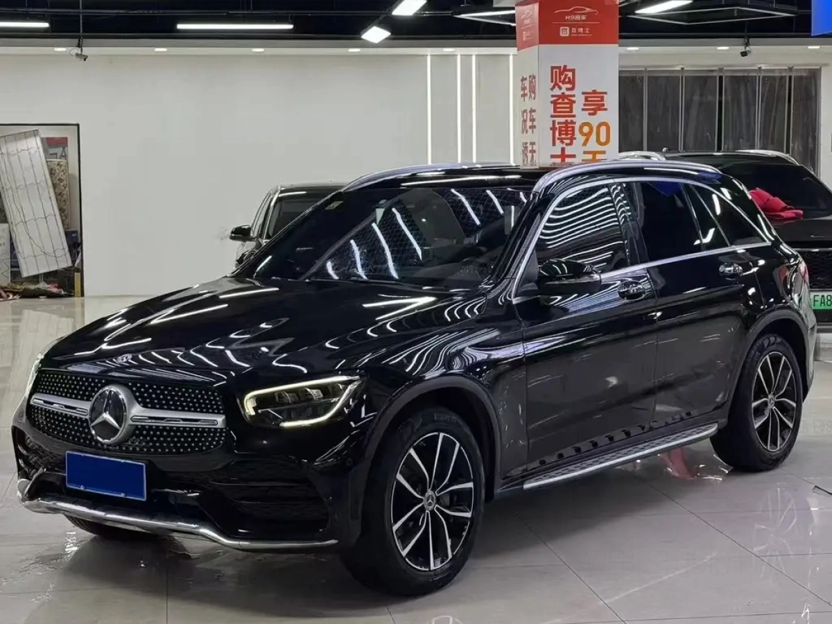 MERCEDES BENZ GLC