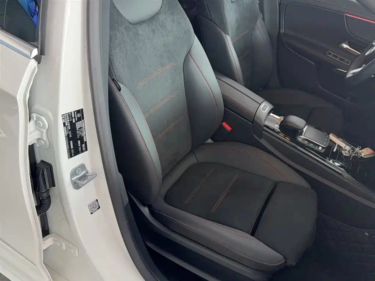 MERCEDES BENZ A-CLASS