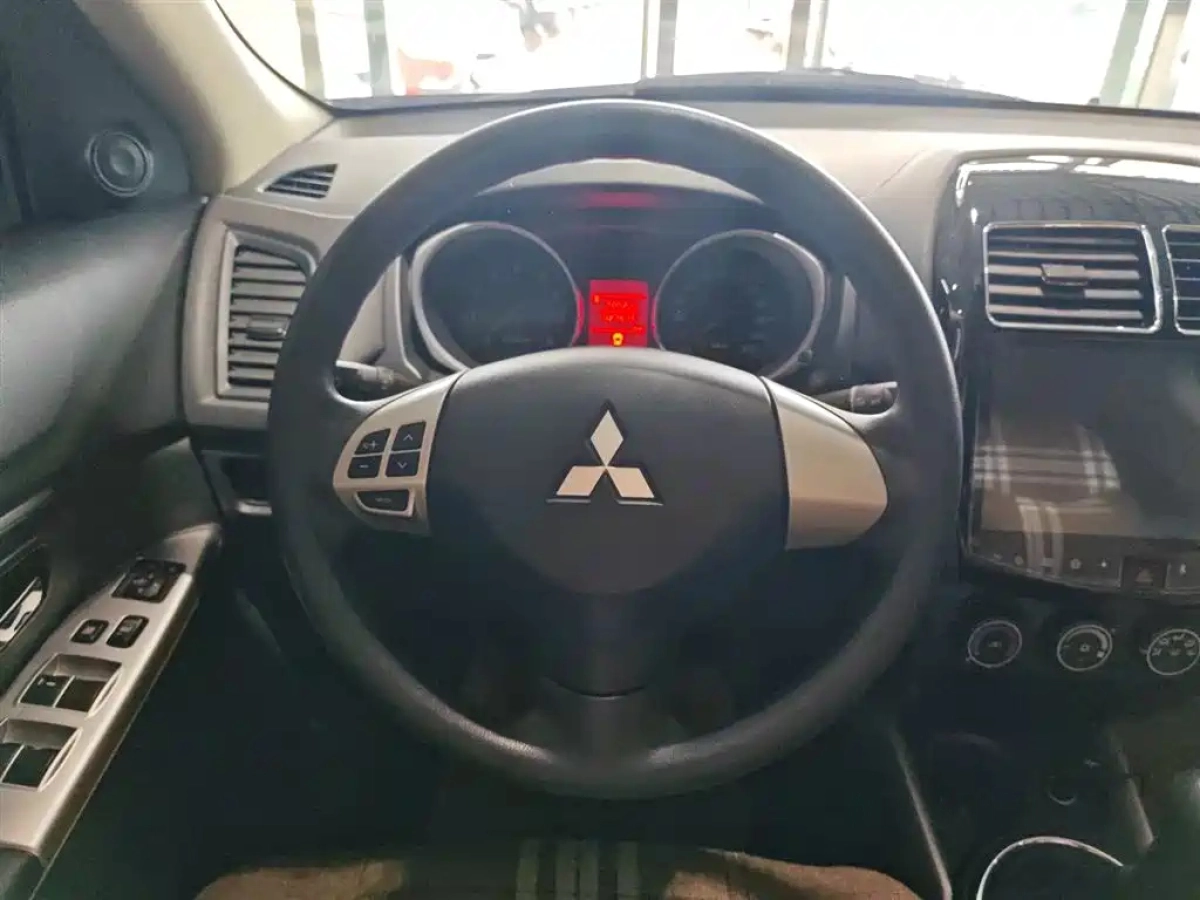 MITSUBISHI ASX ASX