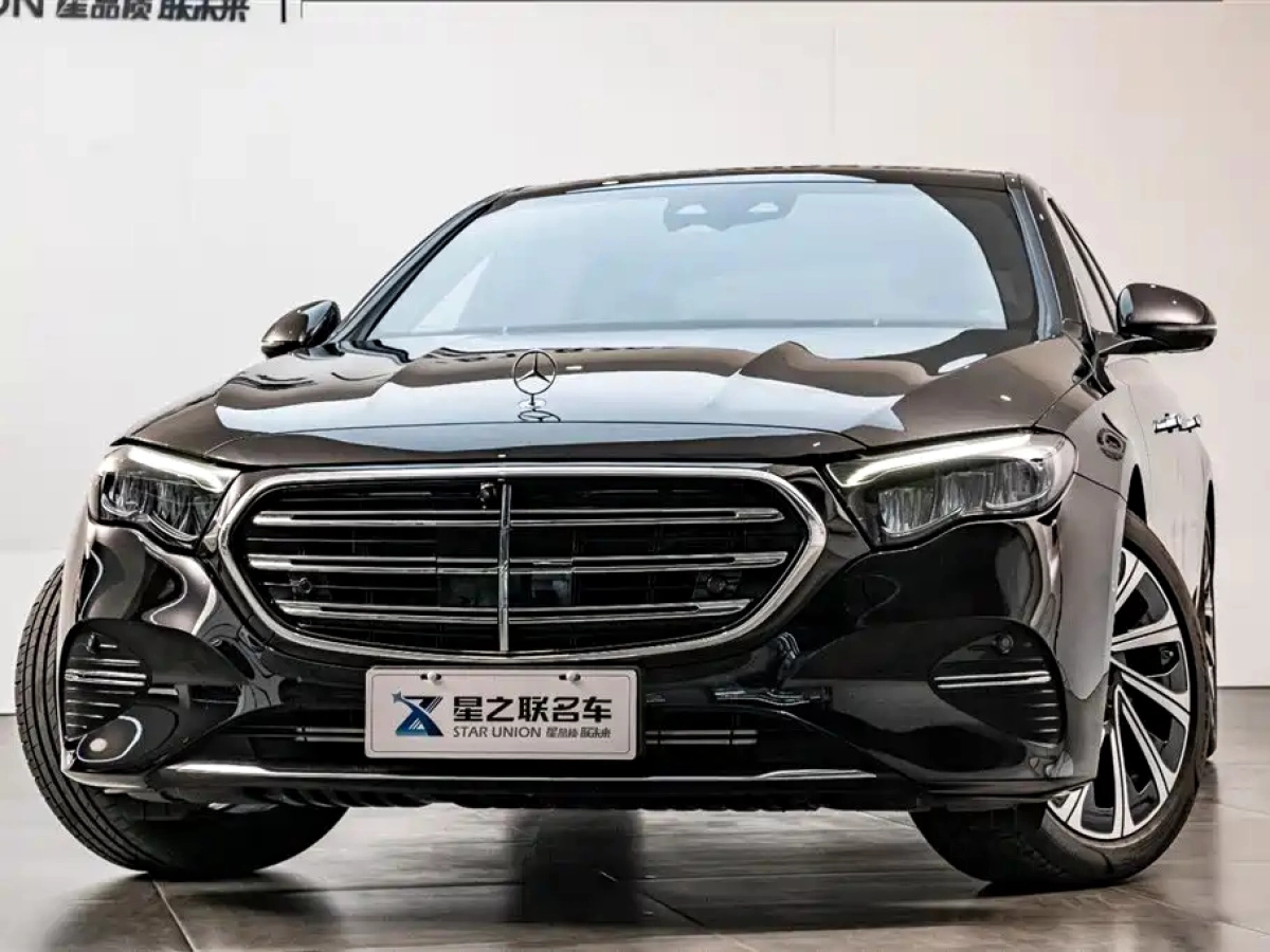 MERCEDES BENZ E-CLASS