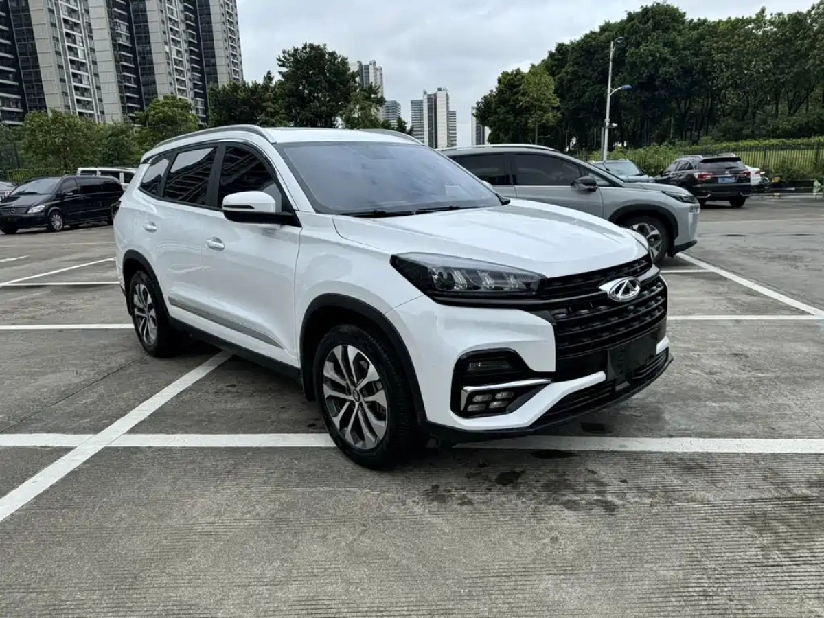CHERY TIGGO 8