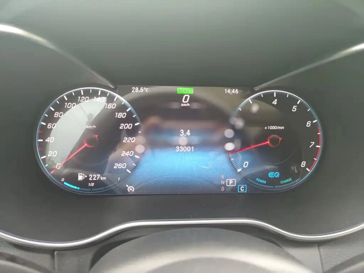 MERCEDES BENZ C-CLASS