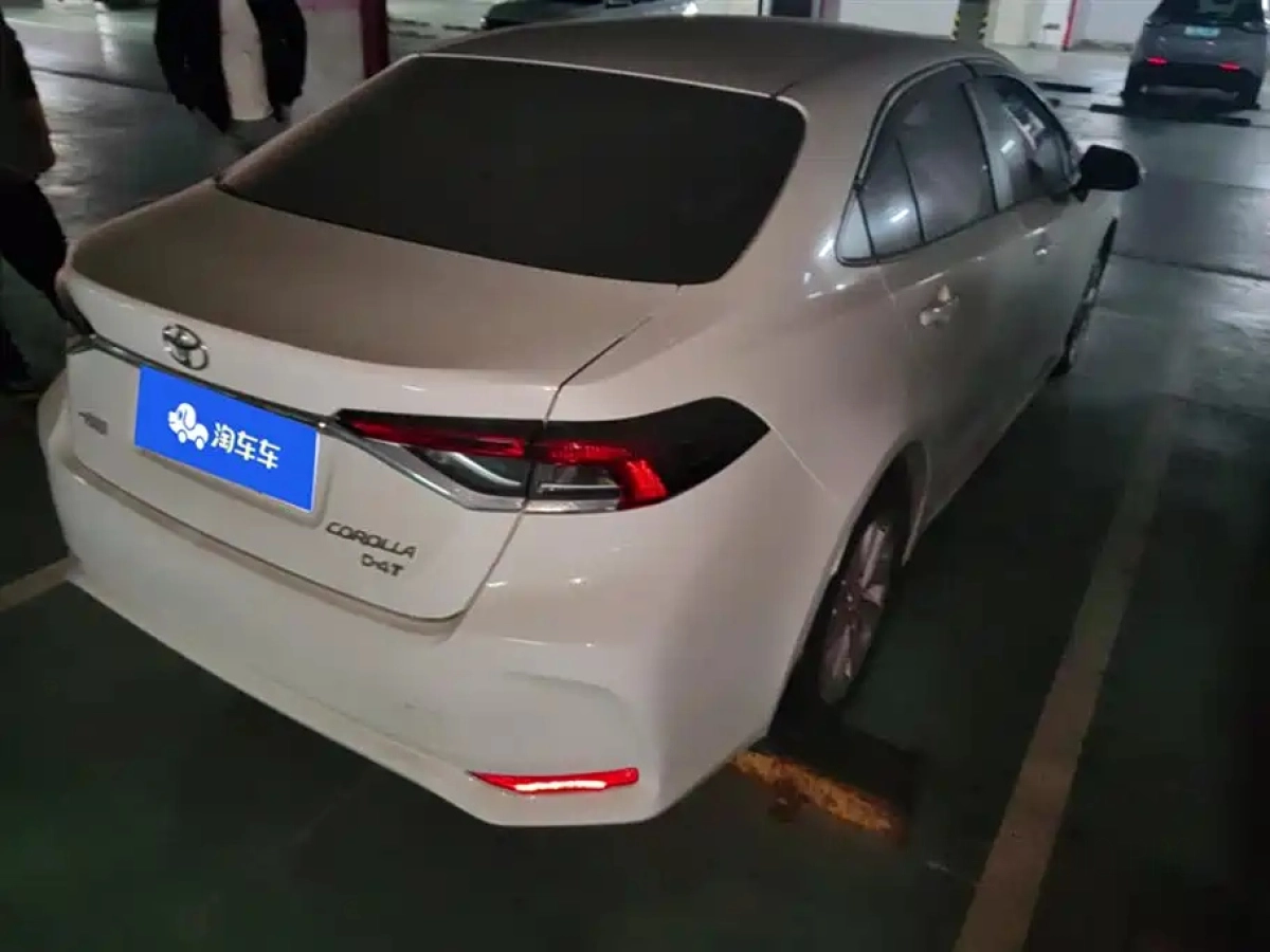 TOYOTA COROLLA