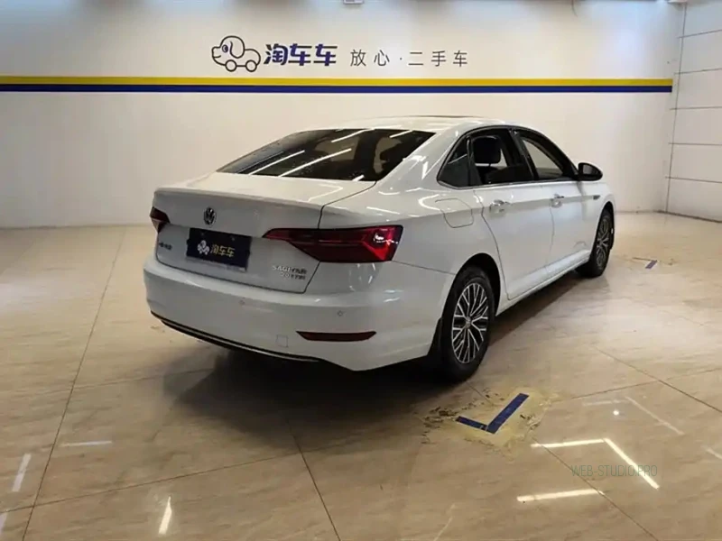 VOLKSWAGEN SAGITAR