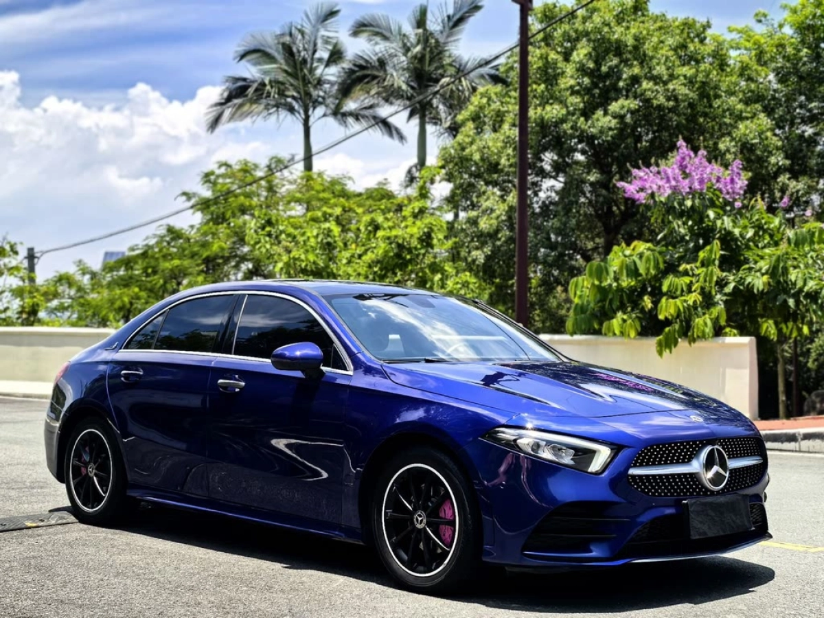 MERCEDES BENZ A-CLASS