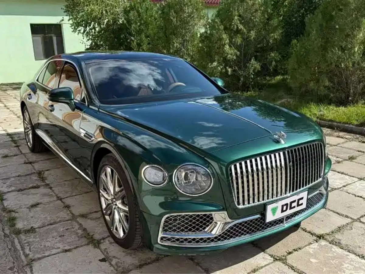 BENTLEY FLYING SPUR
