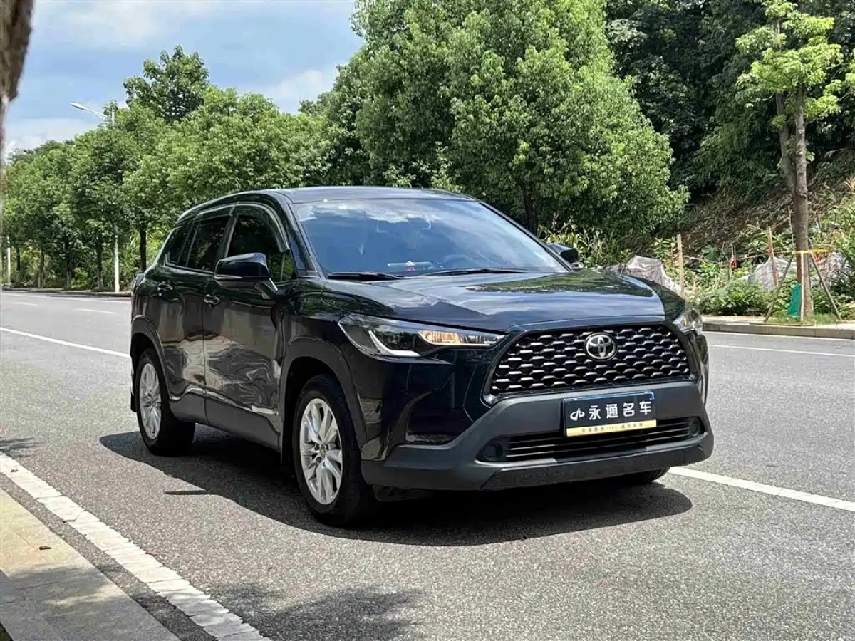 TOYOTA COROLLA CROSS