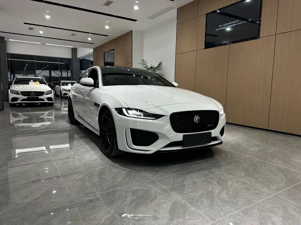 JAGUAR XEL