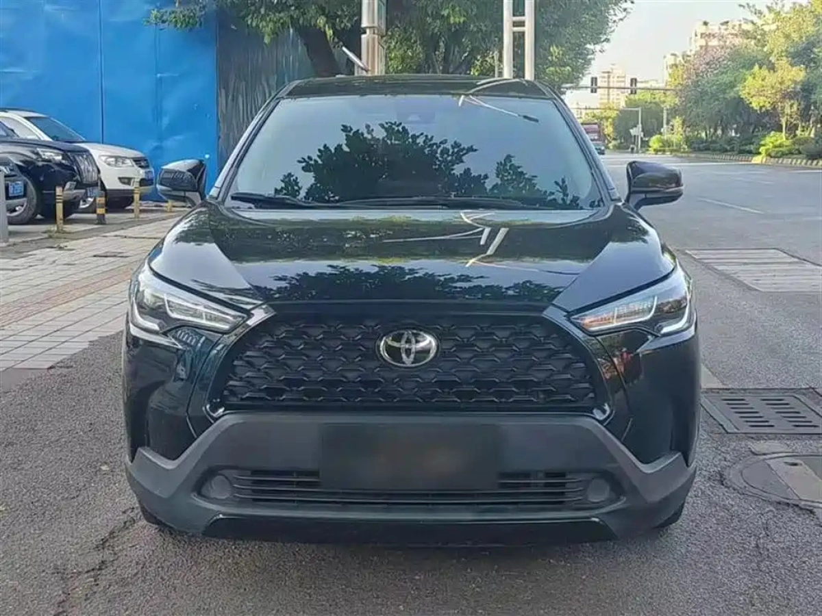 TOYOTA COROLLA CROSS